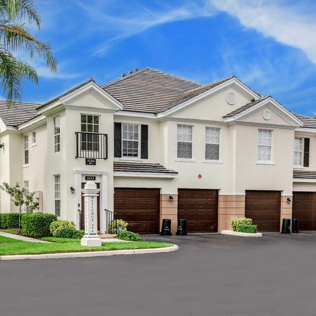 Boca Raton Apartments The Charleston Gallery