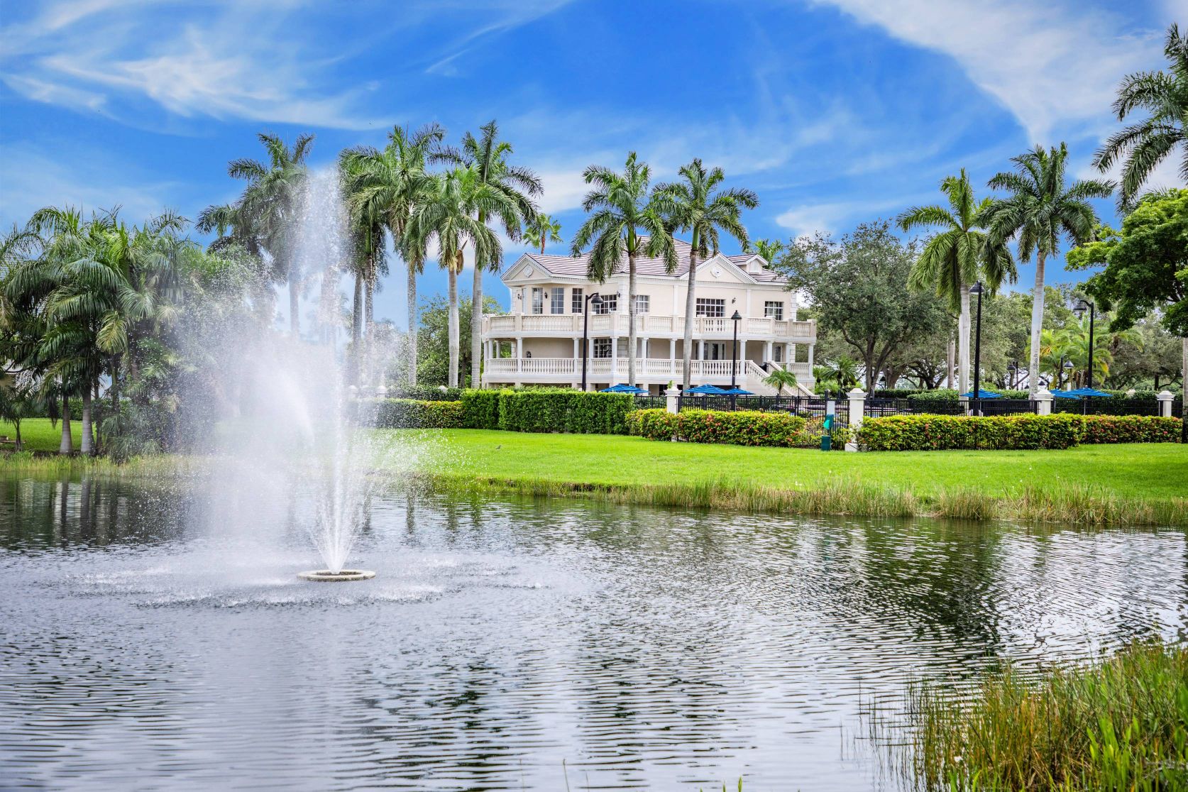 Boca Raton Apartments The Charleston Gallery